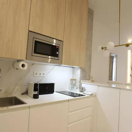Apartamentos Orilla Del Bernabeu Madrid Exterior foto