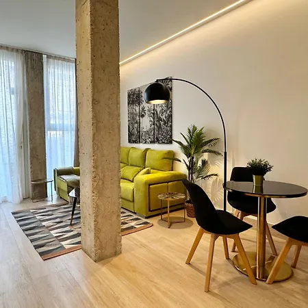 Apartamentos Orilla Del Bernabeu Madrid Exterior foto